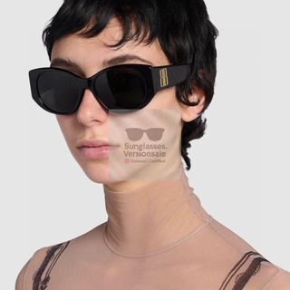 (Category: ) located in . Submitted by sunglasses.versionsale (Listing ID 1382273640, Image 1). Description: .