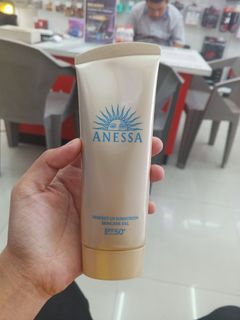 (Kategori: ) berada di . Dikirim oleh aqv100722 (ID iklan 1382124624, Gambar 1). Deskripsi: .