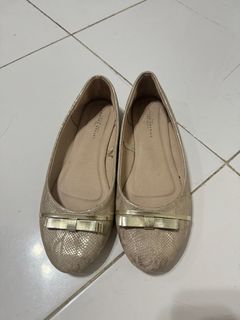 (Kategori: ) berada di . Dikirim oleh salsabilapramesti92 (ID iklan 1382240365, Gambar 1). Deskripsi: .