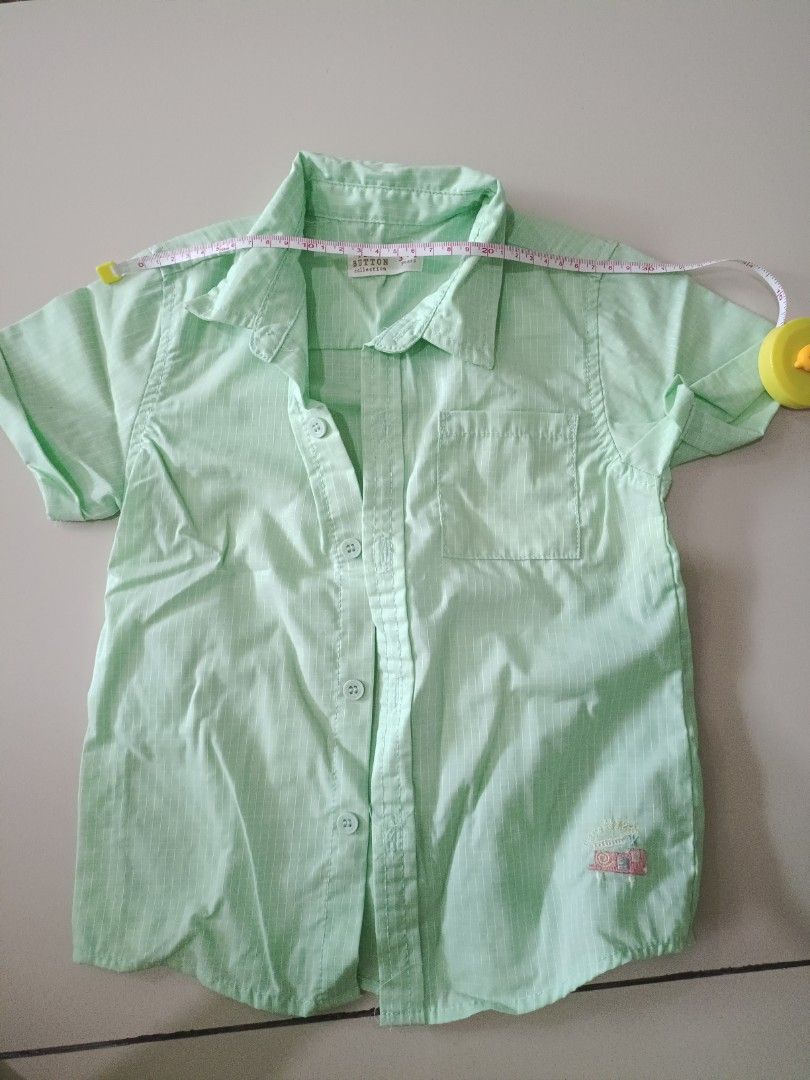 Tiny Button Collar Top (Category: Babies & Kids Fashion) located in Bukit Mertajam. Submitted by karen3397 (Listing ID 1382160236, Image 1). Description: .