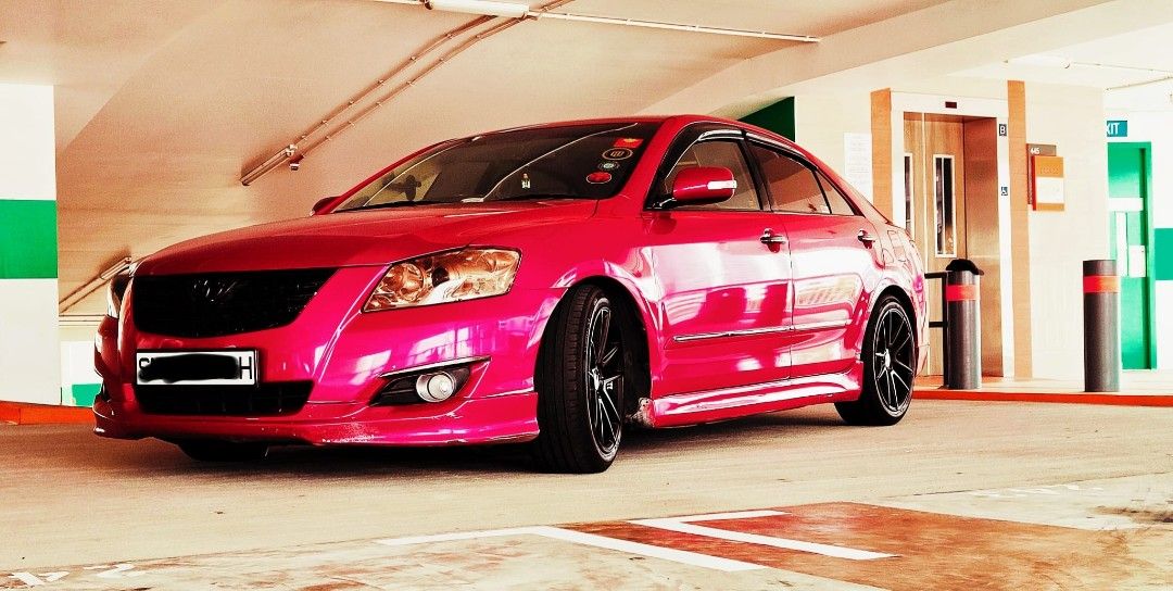 Toyota Camry 2.0 A Auto (Category: Used Cars) located in Singapore. Submitted by TengkuZack (Listing ID 1382118085, Image 2). Description: wear and tear done! receipts available If the price is right I'll let go..