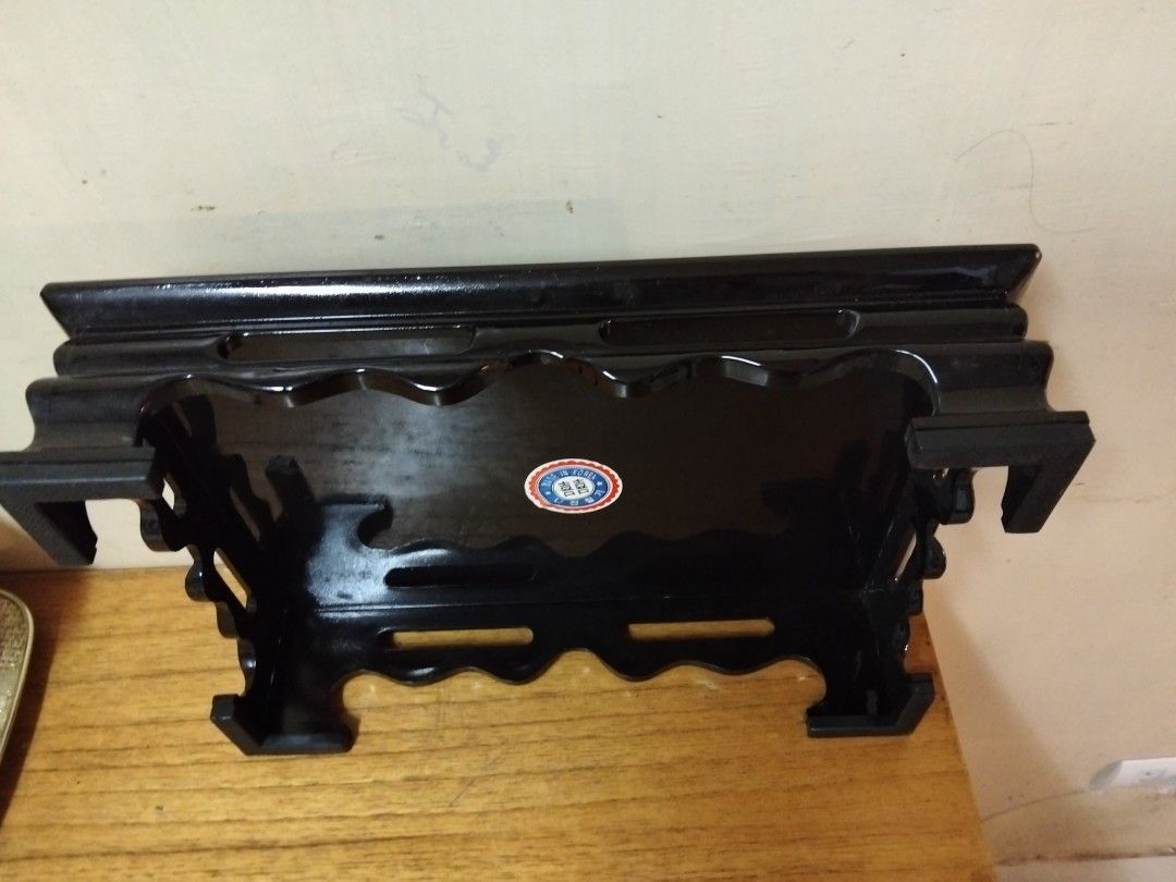 Traditional tea table small size (Category: Tables & Sets) located in Angeles City. Submitted by salazarsus52031 (Listing ID 1382217762, Image 3). Description: brand new po sya small table super Kinis at kintab pa nya. 16" Length 12" wide 4" height made in korea.