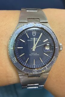 （分類：）位於 。 由 kenng.3a 提交（商品編號 1382169905，圖片 1）。簡介： 。