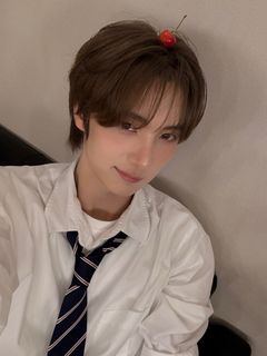 （分類：）位於 。 由 yjuuu 提交（商品編號 1382188235，圖片 1）。簡介： 。