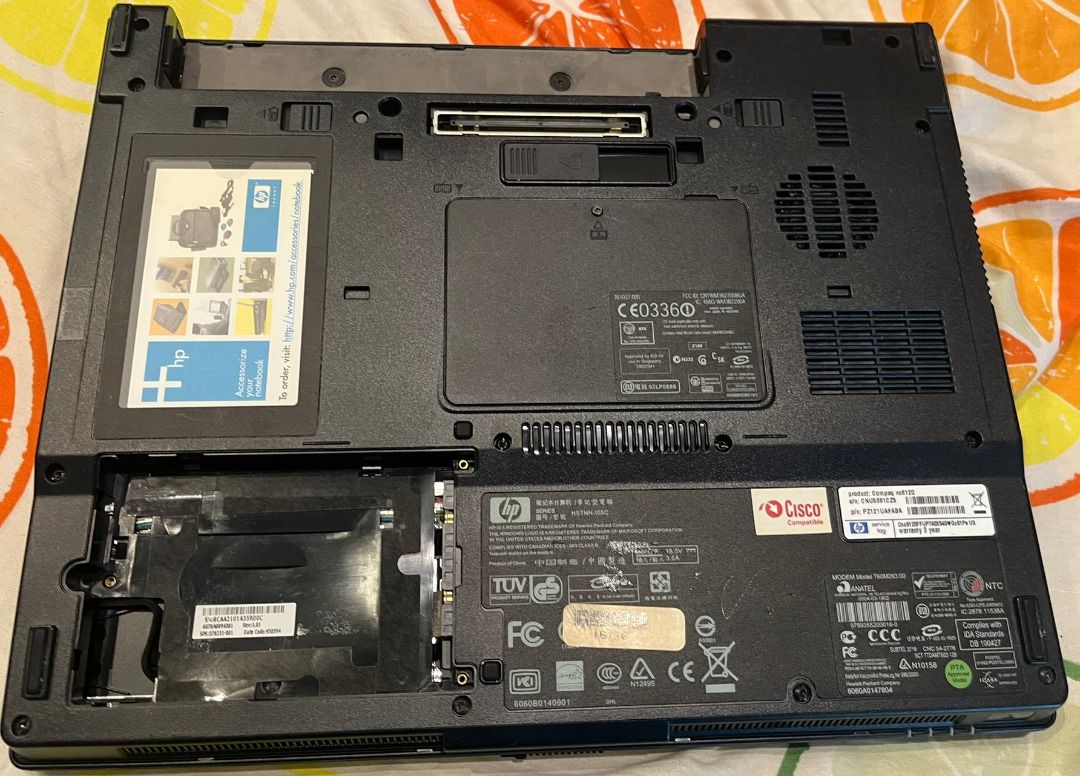Vintage HP Compaq NC6120 Pentium M Laptop with 512MB RAM for parts only63165663649665112