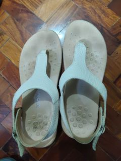 (Category: ) located in . Submitted by janelchoo (Listing ID 1382265436, Image 1). Description: .