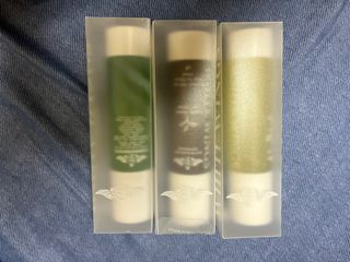 由 _aina._ (刊登 ID 1382336038，圖片 1) 提交，位於 的 (類別：)，說明：。