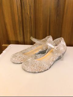 由 sally520w (刊登 ID 1382317981，圖片 1) 提交，位於 的 (類別：)，說明：。