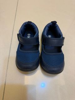 由 ting19901126 (刊登 ID 1382406089，圖片 1) 提交，位於 的 (類別：)，說明：。