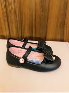 由 sally520w (刊登 ID 1382316491，圖片 1) 提交，位於 的 (類別：)，說明：。