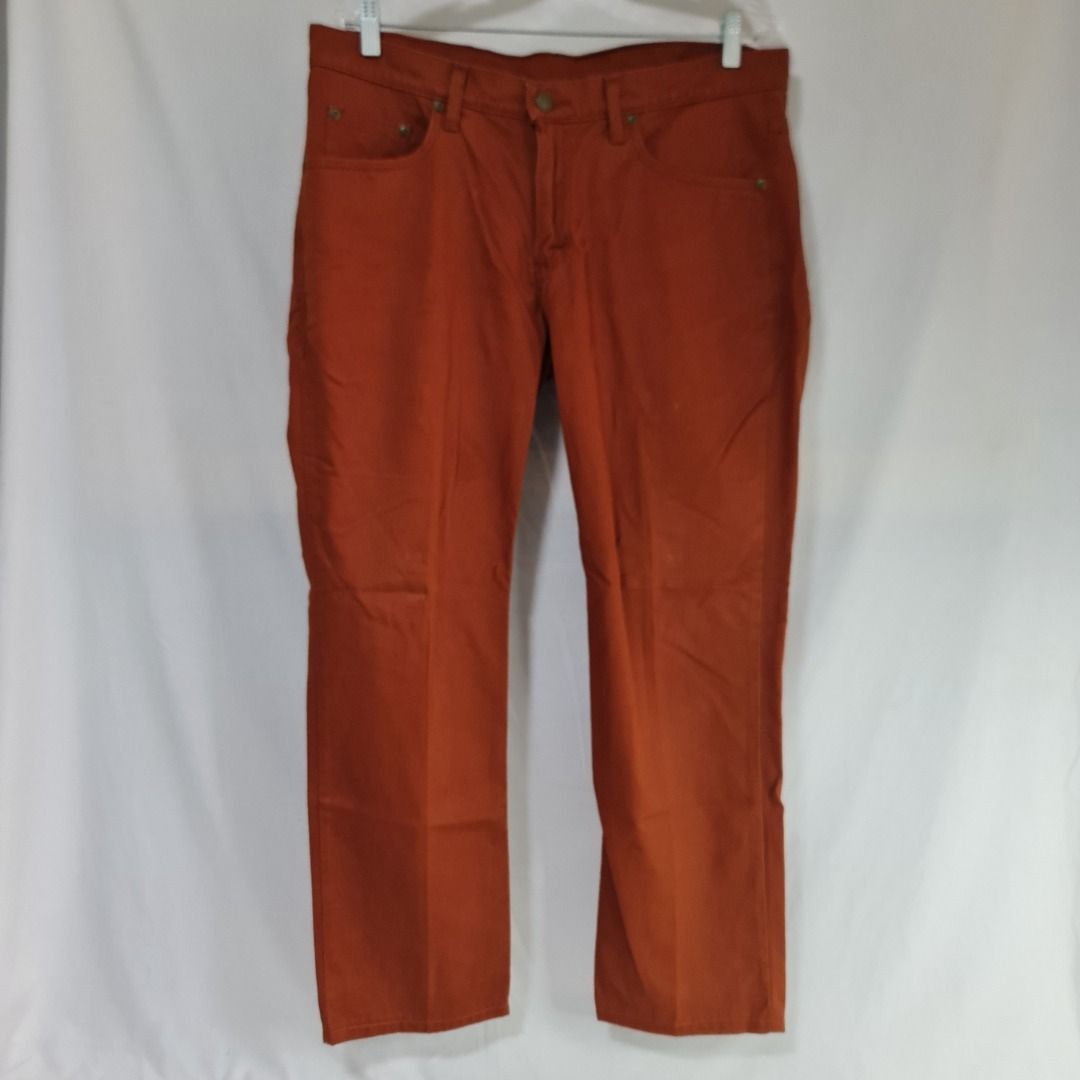 * * Bills Khakis - Declutter Sale 003 * * (Category: Jeans) located in Quezon City. Submitted by jkr_kenshin (Listing ID 1382469531, Image 1). Description: Pre Loved Authentic Bills Khakis Item is used. Boxed and stored for a year Size is posted in the picture ______________________________ Orange / Jeans / Vintage Slim Fit Made in USA US 34 ______________________________ R E A D C A R E F U L L Y First to pay get the item Pay within 24hrs No res