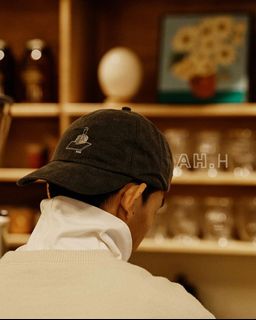 由 snailsellerr (刊登 ID 1382370036，圖片 1) 提交，位於 的 (類別：)，說明：。