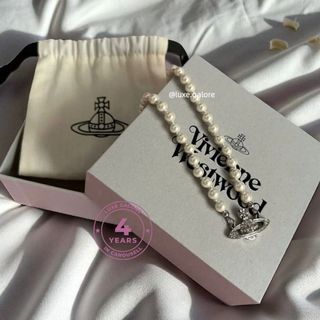 （分類：）位於 。 由 luxe.galore 提交（商品編號 1291124141，圖片 1）。簡介： 。