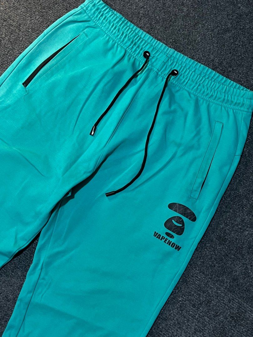 AAPE TECHFLEECE JOGGER (Category: Joggers) located in Cabiao. Submitted by lumangdamitan (Listing ID 1382454350, Image 2). Description: • AAPE TECHFLEECE JOGGER Price: ₱550🏷️ ▪️Dimensions Size: Xl W: 32-36 L: 41 Leg Opening: 7 Condition: As New Color rate: 10/10 Issue: No issue📌.