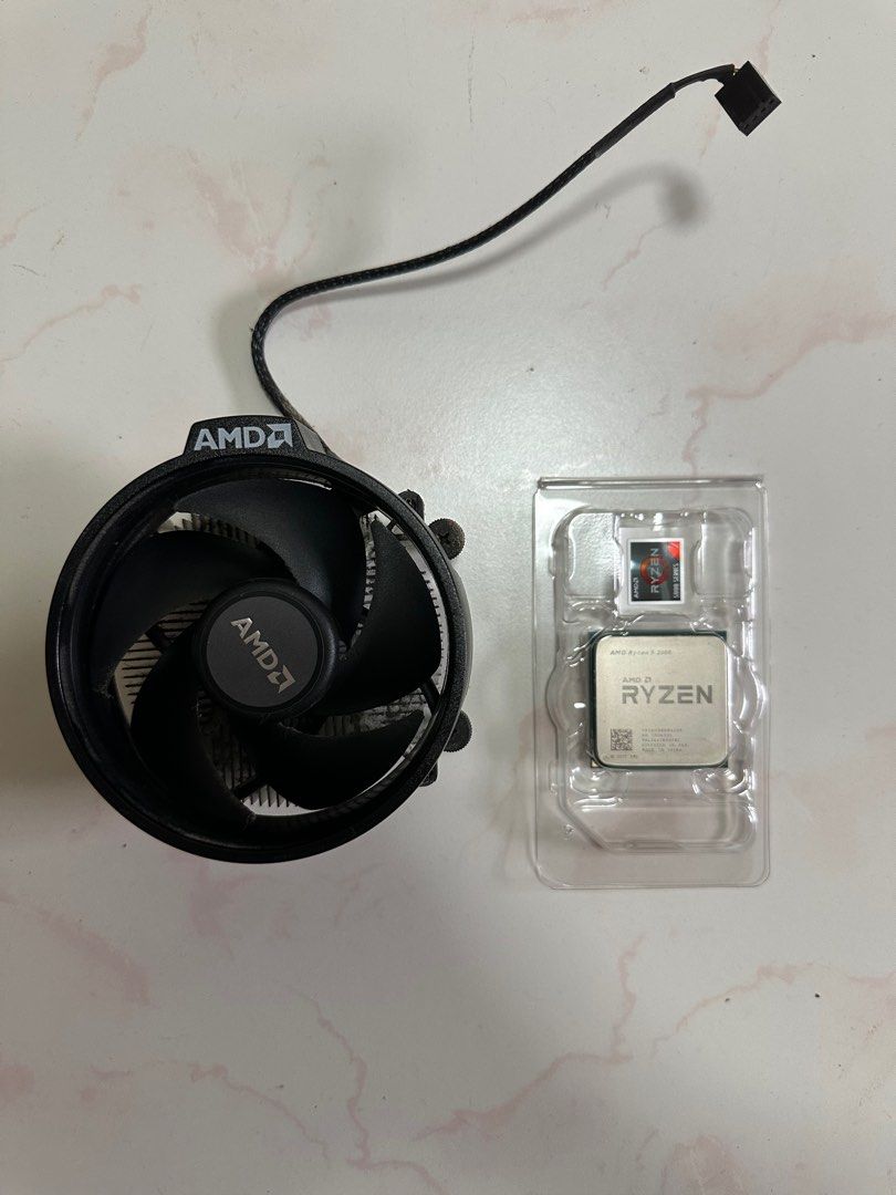 AMD Ryzen 5 2600 CPU (Category: Computer Parts) located in Singapore. Submitted by bikelover0000 (Listing ID 1382300969, Image 1). Description: - AMD Ryzen 5 2600 CPU - Includes original cooler - Excellent condition - Comes with original packaging - Ideal for budget gaming or productivity builds.