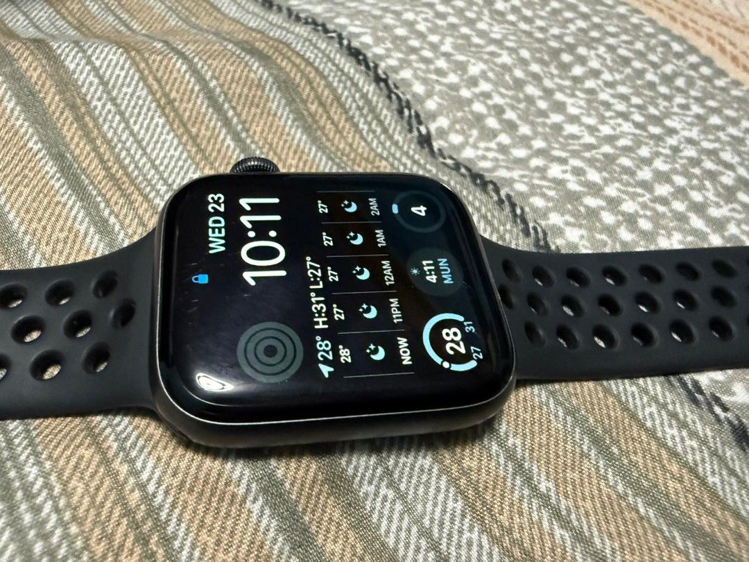 Apple Watch Series 44mm Black Nike Edition, Mobile Phones