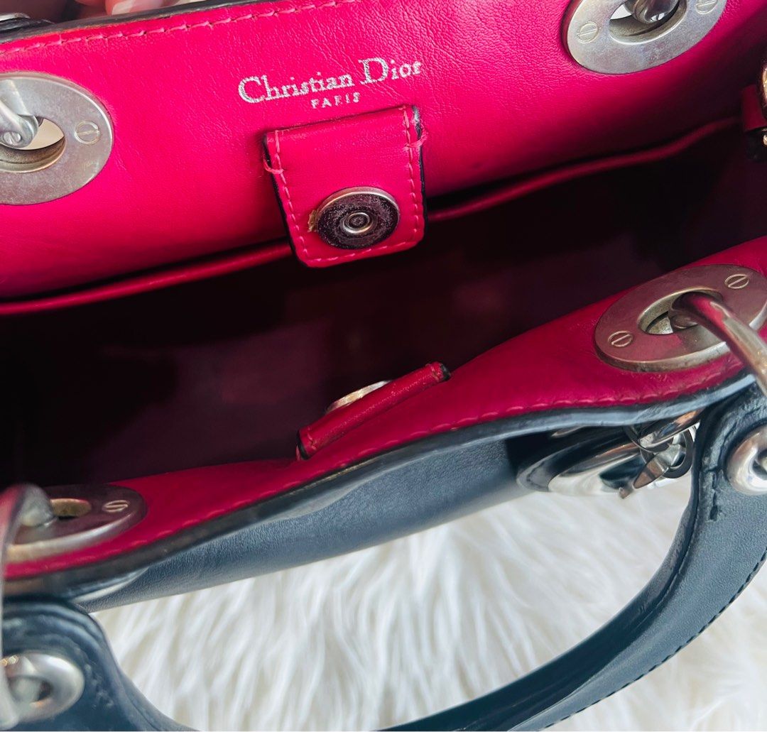 Authentic Vintage Lady Dior Bag (Category: Luxury Bags & Wallets) located in Dumaguete. Submitted by lovebags.ph (Listing ID 1382481959, Image 3). Description: Vintage piece superrrr pretty!.