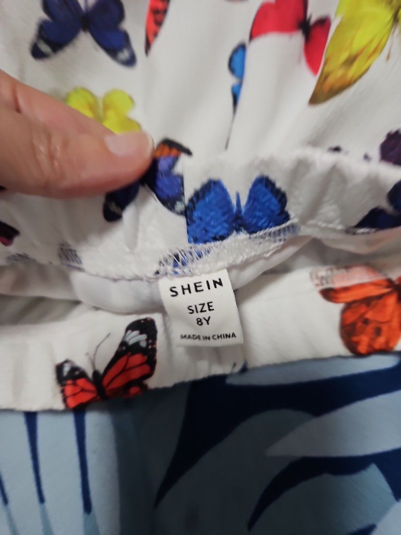 Bell bottom butterfly fitted pants size 8 (Category: Babies & Kids Fashion) located in Manila. Submitted by annmd (Listing ID 1382327051, Image 2). Description: Brand: Shein Size 8T, worn at 7 years old Nice fit.
