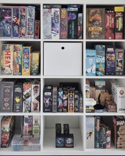 (Category: ) located in . Submitted by CardBoardHouse (Listing ID 1382457667, Image 1). Description: .