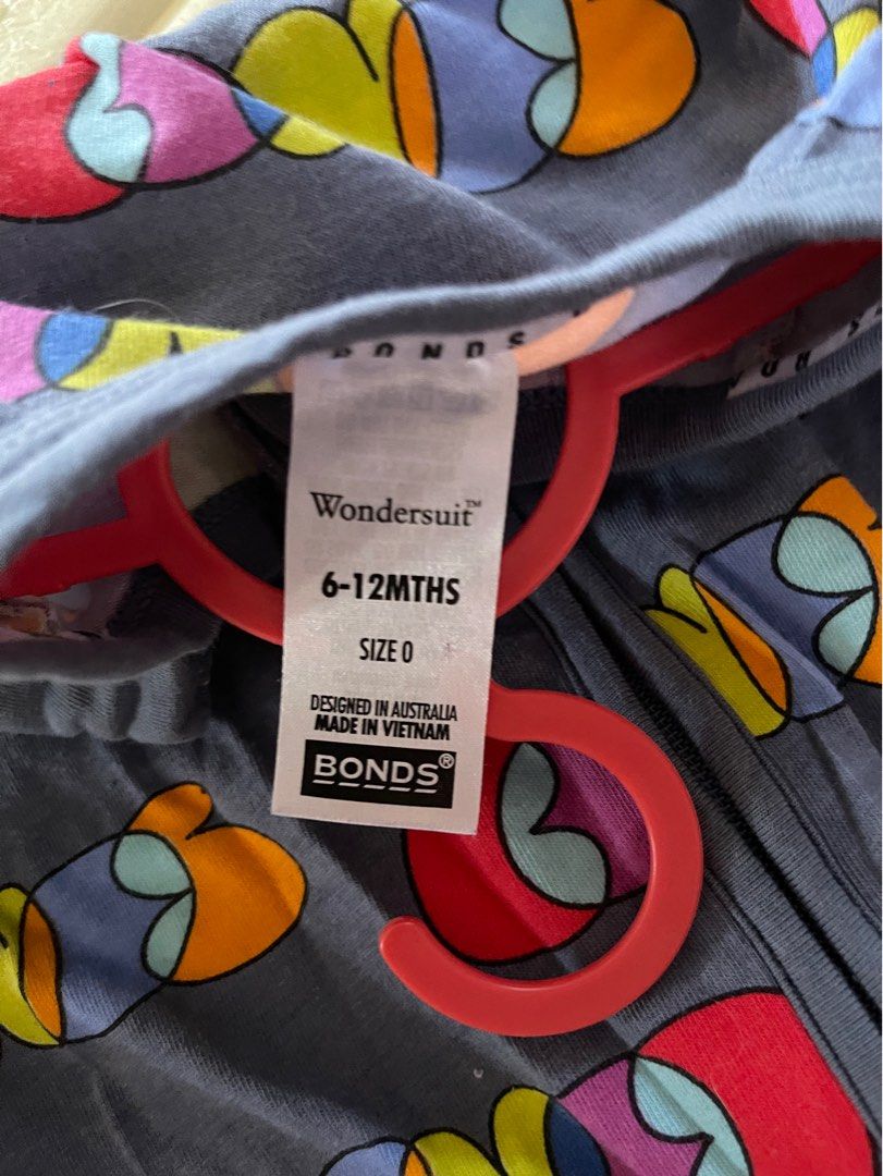 BONDS WONDERSUIT SIZE 0 (6-12months) (Category: Babies & Kids Fashion) located in Nilai. Submitted by nze1101 (Listing ID 1382324687, Image 2). Description: Pakai sekali sahaja . .
