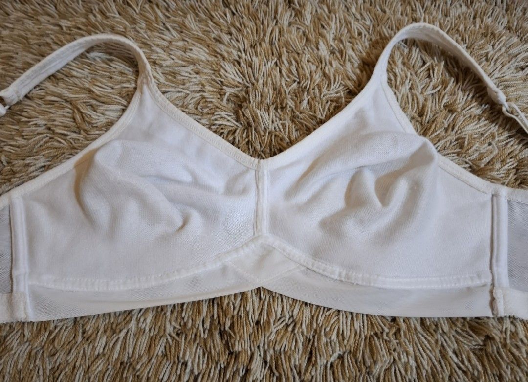 Bra 36B (Category: Undergarments & Loungewear) located in Rizal. Submitted by kline13 (Listing ID 1382428482, Image 3). Description: .