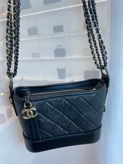 (Category: ) located in . Submitted by luxcollabmy (Listing ID 1382304693, Image 1). Description: .