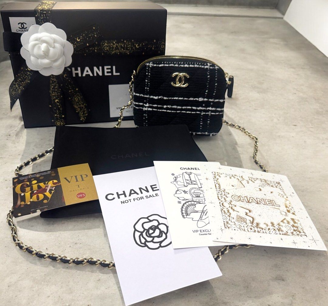 Chanel VIP Tweed Sling Pouch (Exclusive), Luxury, Accessories on
