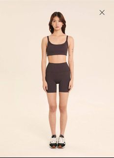 (Category: ) located in . Submitted by clothesslide (Listing ID 1382454666, Image 1). Description: .