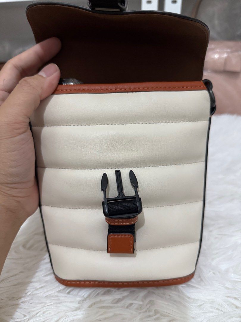 Coach track small flap crossbody (Category: Luxury Bags & Wallets) located in Bauang. Submitted by chictine (Listing ID 1382480660, Image 2). Description: Brandnew With carecard Source from US 💯% original or moneyback ✅ cod/cop accepted ✅ open for layaway 📍Bauang, La Union For more bags and proof of transactions, please visit my Fb page: Must have shop by Christine.