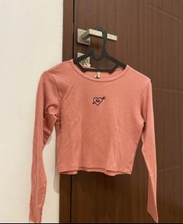 (Kategori: ) berada di . Dikirim oleh prelovby.ia (ID iklan 1382354750, Gambar 1). Deskripsi: .