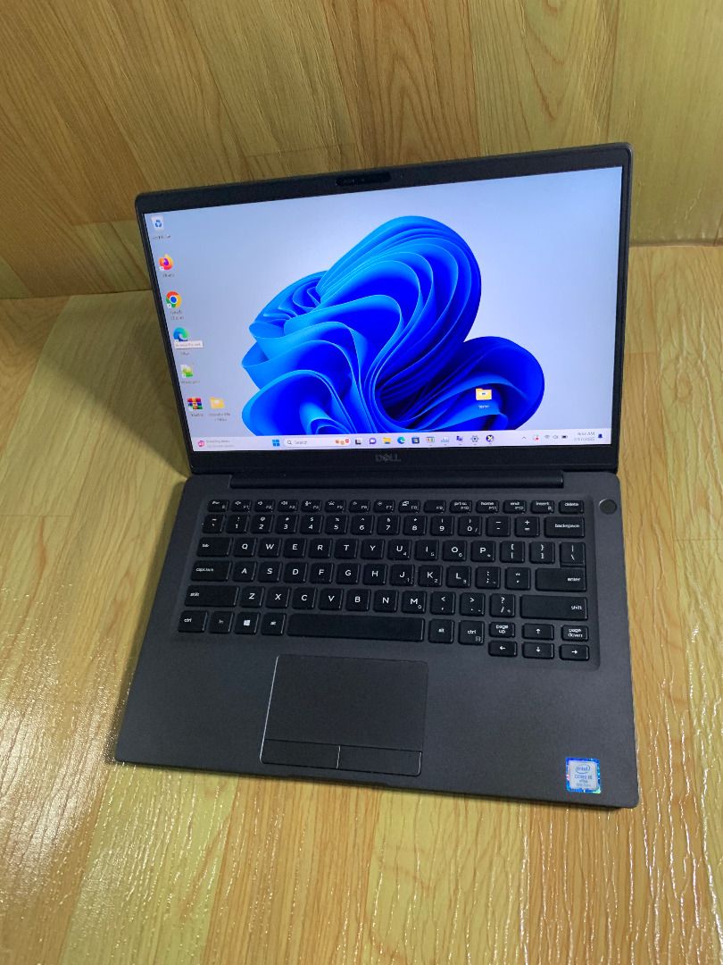 Dell Latitude 7400/i5 8th Gen/16GB RAM/256GB SSD/Touchscreen/Windows 11 + Office 2021/3 Month Warranty #Laptop63165660747139112