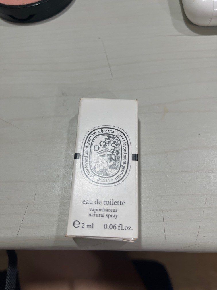 由 mikeeee0926 (刊登 ID 1382486095，圖片 1) 提交，位於 台北市 (Taipei) 的 Diptyque 杜桑經典款 (類別：香水、體香劑)，說明：2ml 期限雖然到2025/3 但香水不影響 不介意再購買。