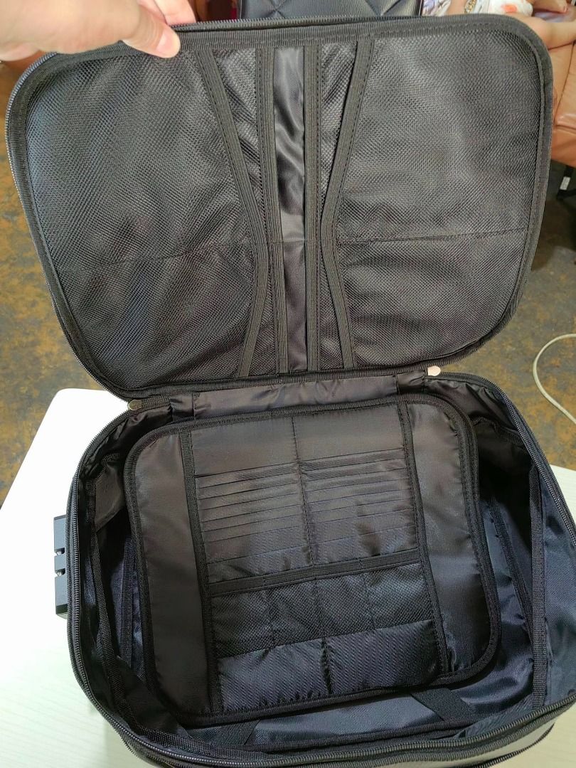 Document Bag with passcode - Fire proof and Water Proof (Category: Laptop Bags & Sleeves) located in Manila. Submitted by dudes_villanueva (Listing ID 1382329048, Image 3). Description: SAFE BAG 📌 FIREPROOF & WATERPROOF- The document bag is made of glass fibre fabric, fireproof and waterproof, corrosion-resistant, and has good flexibility, which can withstand a high temperature of 1200 ℃. 📌MULTILAYER STORAGE- Can hold A4 documents. The bag come