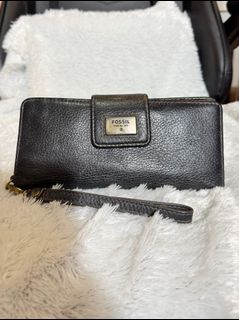 (Kategori: ) berada di . Dikirim oleh preluvbag (ID iklan 1382439066, Gambar 1). Deskripsi: .