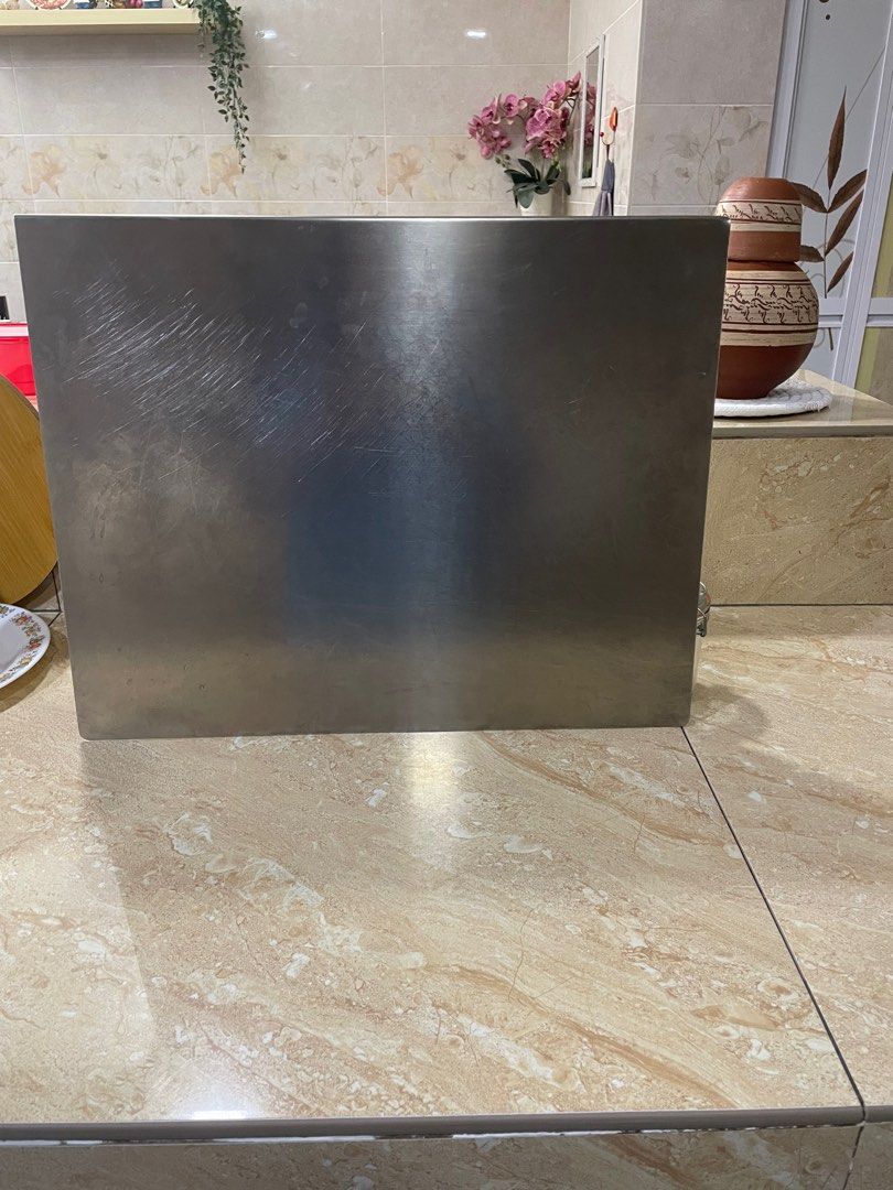 Dough pastry board stainsteel (Category: Announcements) located in Kuala Lumpur. Submitted by tkumarasa90086 (Listing ID 1382398767, Image 1). Description: .