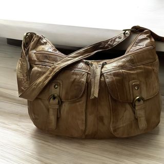 (Category: ) located in . Submitted by supermakshop (Listing ID 1382439536, Image 1). Description: .