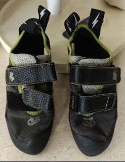 (Category: ) located in . Submitted by tennis.cboon (Listing ID 1382325585, Image 1). Description: .