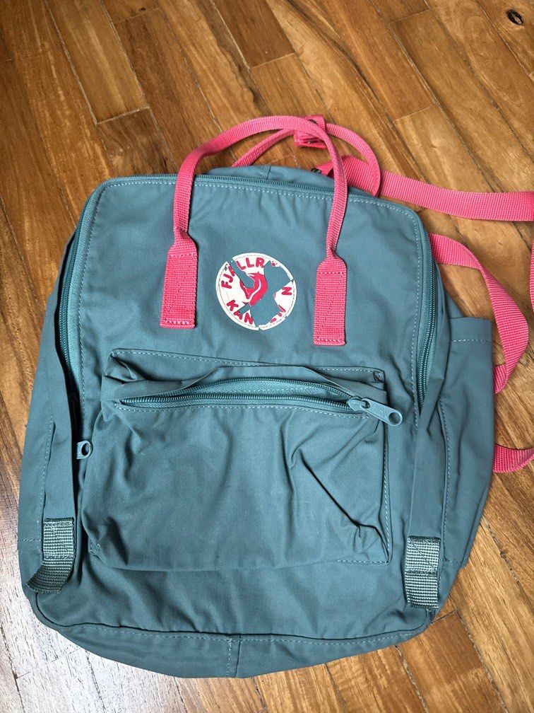 FJALL RAVEN KANKEN backpack (Category: Backpacks) located in Makati City. Submitted by decluttering___ (Listing ID 1382385598, Image 1). Description: Was supposed to be “like new” pero nasira ung logo sa washing machine Used few times only.