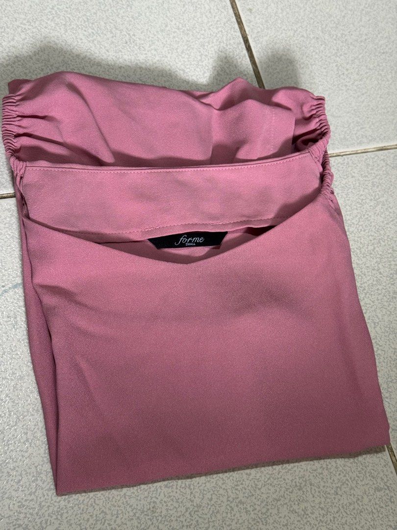 For Me Sweetheart neckline top (Category: Shirts) located in Palayan City. Submitted by decluttering_2018 (Listing ID 1382421752, Image 3). Description: Used once.