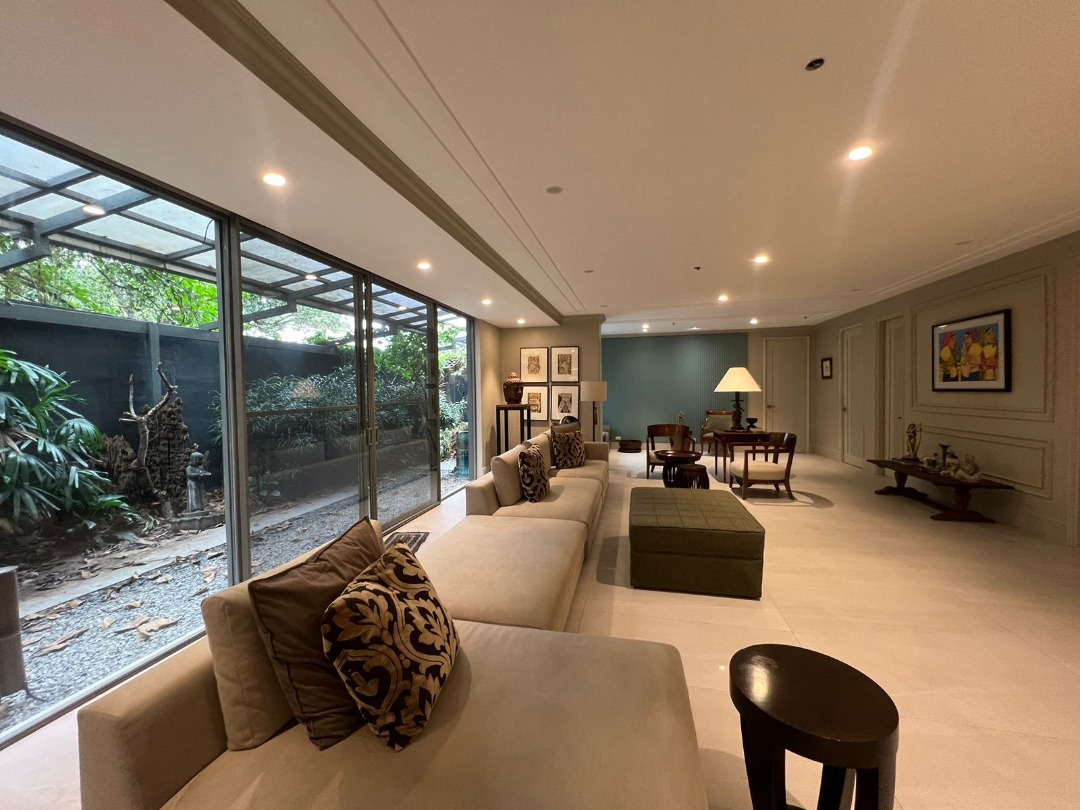 (Category: ) located in . Submitted by oneglobalrealty (Listing ID 1382368498, Image 1). Description: .