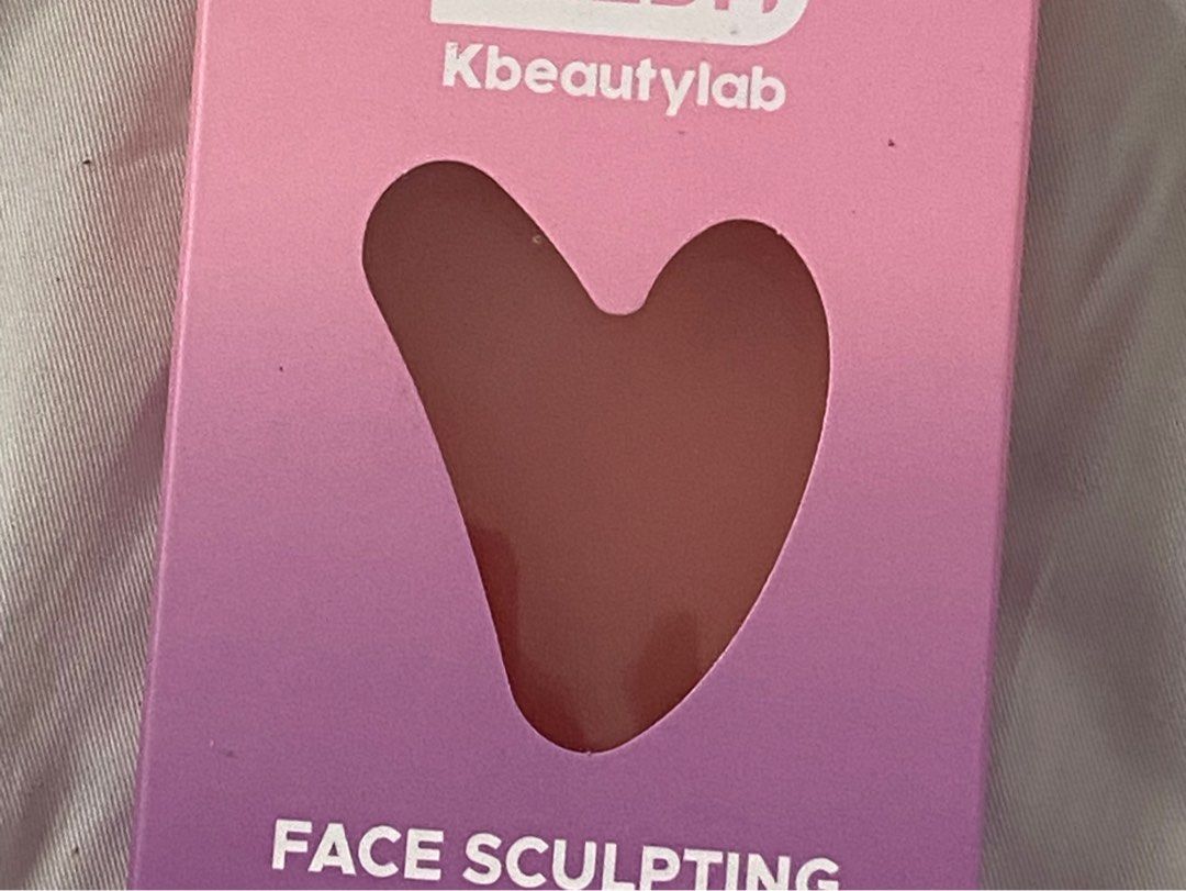 FRESH Kbeautylab Face sculpting gua sha (Category: Face Care) located in General Trias. Submitted by randomgirl888 (Listing ID 1382397547, Image 2). Description: BRAND NEW •RFS: i have 2 stocks •mop: gcash, bpi, security bank, bdo • shipping: gogo express or same day delivery (any delivery app) .