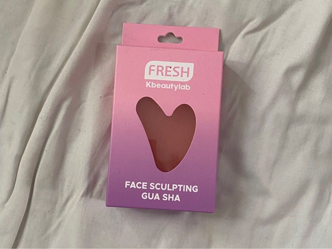 FRESH Kbeautylab Face sculpting gua sha (Category: Face Care) located in General Trias. Submitted by randomgirl888 (Listing ID 1382397547, Image 1). Description: BRAND NEW •RFS: i have 2 stocks •mop: gcash, bpi, security bank, bdo • shipping: gogo express or same day delivery (any delivery app) .
