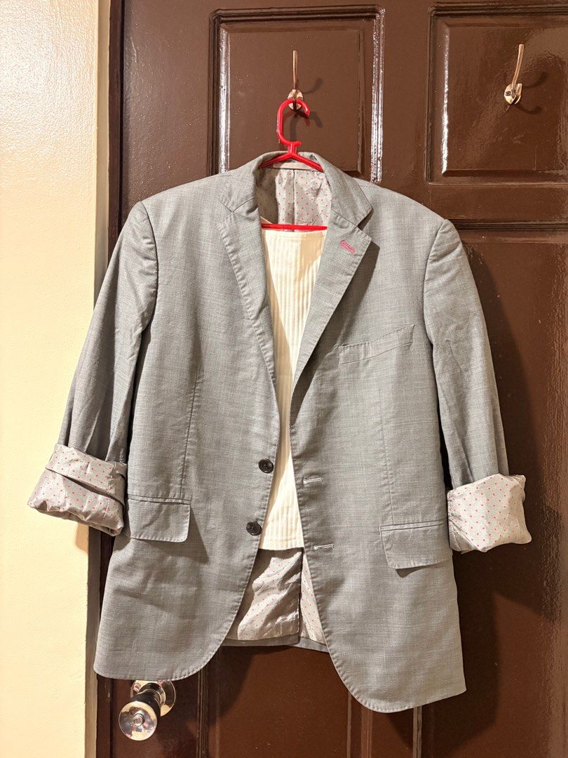 Oversized Gray Coat (Category: Coats, Jackets and Outerwear) located in Manila. Submitted by orion_declutter (Listing ID 1382360158, Image 1). Description: With inner lining Great office coat Never used. Washed only. .