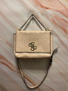 (Kategori: ) berada di . Dikirim oleh donat.preloved (ID iklan 1382455979, Gambar 1). Deskripsi: .