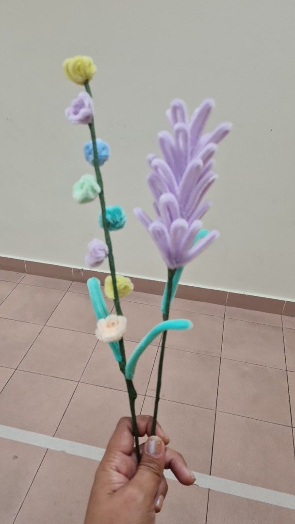 Handmade DIY Pipecleaner flowers (Category: Flowers & Bouquets) located in Singapore. Submitted by shahrina84 (Listing ID 1382248128, Image 3). Description: made to order. from flower pots to flower bouquets. each piece is priced differently depending on colours and add ons..