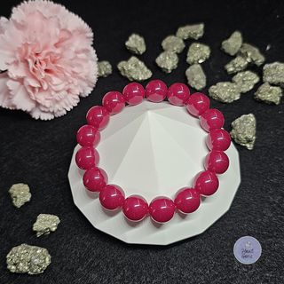 (Category: ) located in . Submitted by hawtgems (Listing ID 1382328746, Image 1). Description: .