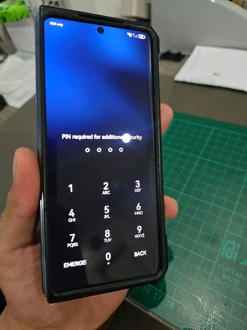 Huawei Mate x3 512GB 12GB Ram (Category: Huawei) located in Makati City. Submitted by cjpgo (Listing ID 1382414204, Image 1). Description: Selling my barely used Huawei Mate x3 512GB 12GB Ram that was gifted to me. Dual Sim capabilities Green color No issues No scratches complete with box and peripherals( charger + cable) Comes with a hard case (since day 1) + installed a screen protector for front screen. RFS: extra phone pm if interested..
