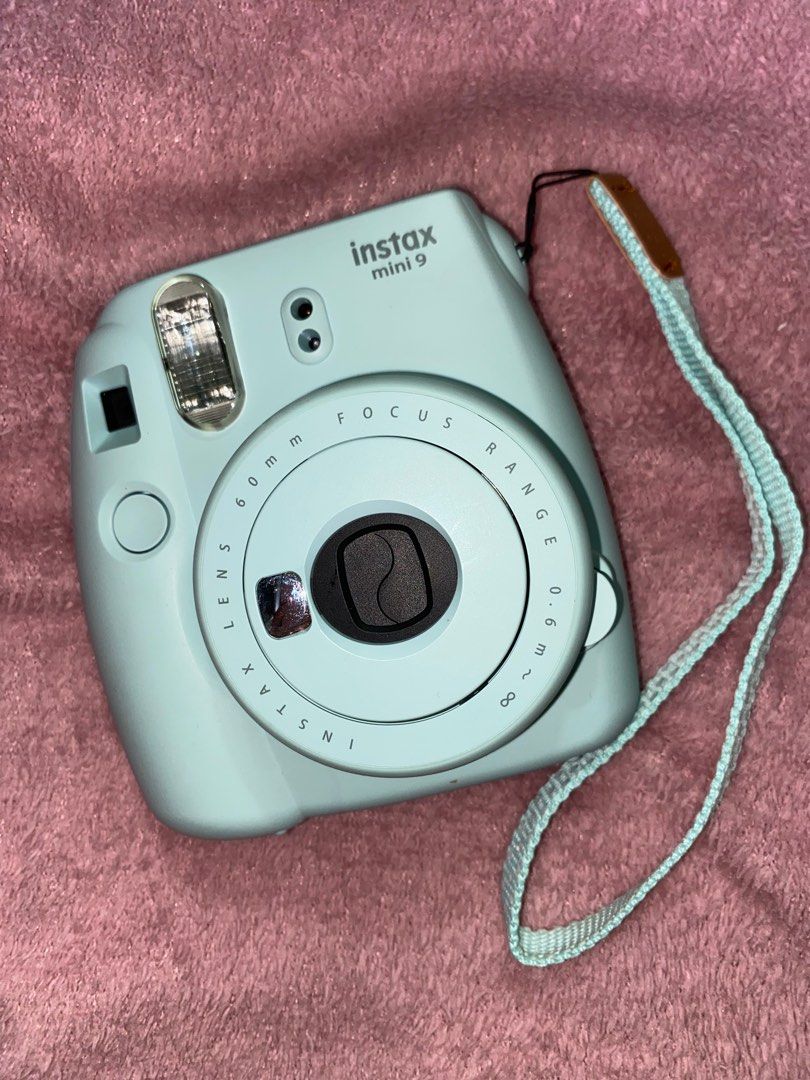 Instax Fujifilm Mini 9 in Good Condition| Complete Inclusions (Category: Cameras) located in Quezon City. Submitted by raspberie (Listing ID 1382399807, Image 1). Description: - only used twice! (june 2025) - was bought around 2020 - complete inclusions w/ original box and packaging - good as new rfs: i upgraded mop: gcash lalamove or ggx.