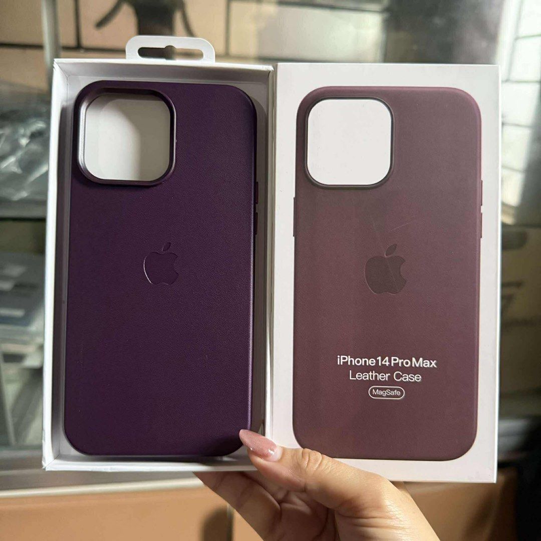 iPhone 14 Pro Max Premium Magsafe Leather with Case Animation🆕 (Category: Cases & Sleeves) located in Quezon City. Submitted by rcstny (Listing ID 1382403939, Image 2). Description: iPhone 14 Pro Max Premium Magsafe Leather with Case Animation🆕 - leather case - magsafe ready with case animation - wireless charging - magnetic case - also available for iP14 & 14Pro - Colors: Black, Taupe Brown, Golden Brown, Blue & Elderberry ₱650 MOP: Gcash/BDO.