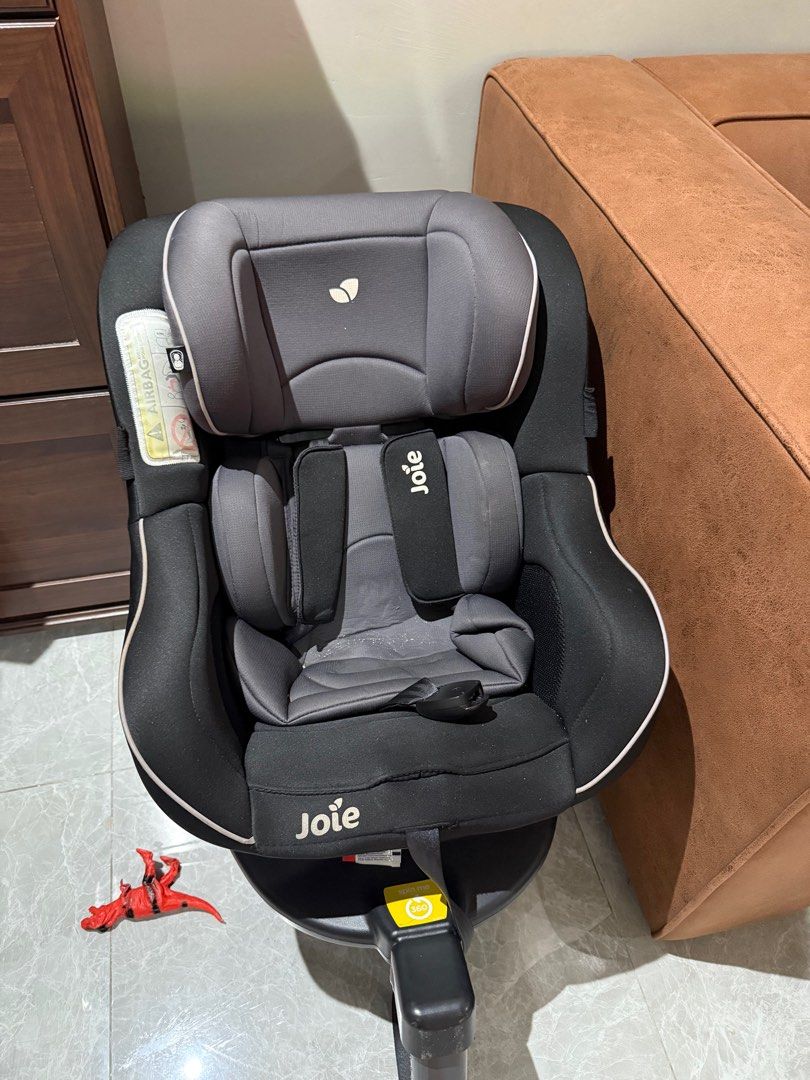 Joie carseat (Category: Car Seats) located in Kuala Lumpur. Submitted by bq2sb8g7gt18546 (Listing ID 1382442130, Image 2). Description: joie spin 360 condition everything ok. da bawa cuci kedai. boleh datang tgk dulu. RAWANG boleh guna from newborn.